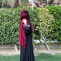 Blossomite - Black Abaya - Image 3